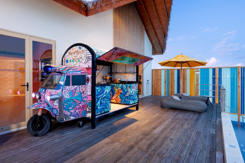 Rock Star Villa - TukTuk Bar