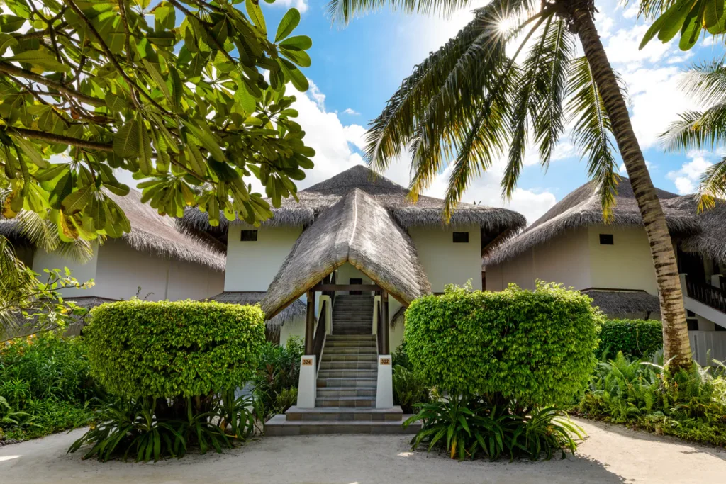 Deluxe Rooms Exterior 03