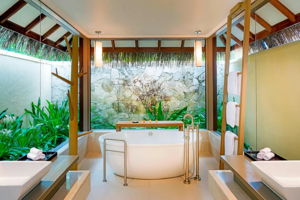Ocean Pool Villa Bathroom 01