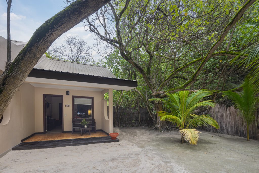 Lohis Villa - Exterior (2)