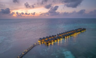 Adaaran Select Hudhuran Fushi Maldives Package