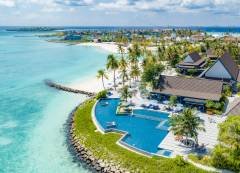 SAii Lagoon Maldives Curio Collection by Hilton_Main Pool